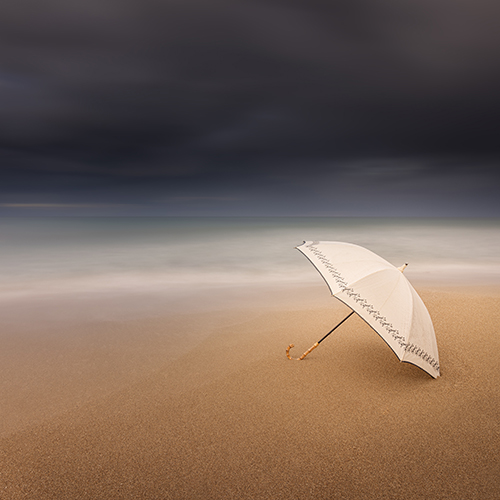 M013_Waiting by the shore
